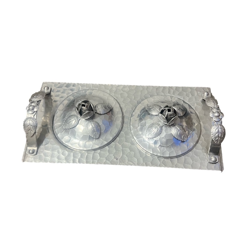 Vintage Hammered aluminum‎ Tray